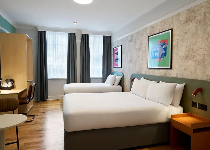 Reading Hotels