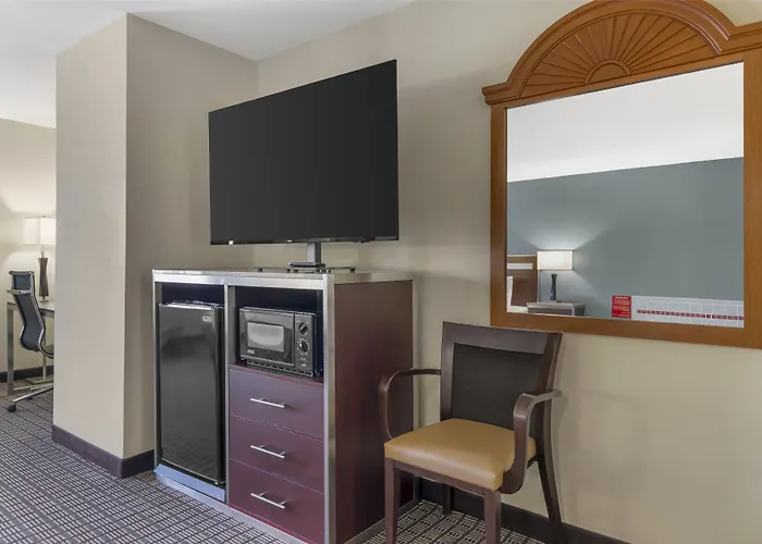 Best Western Maritime Inn