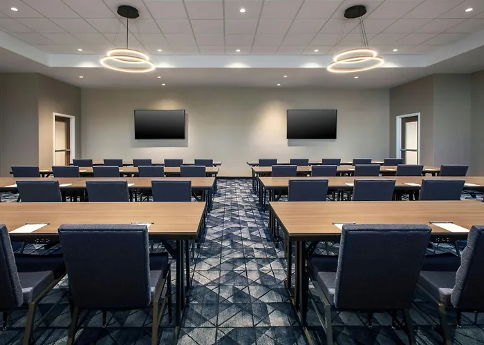 Courtyard By Marriott New Haven Wallingford