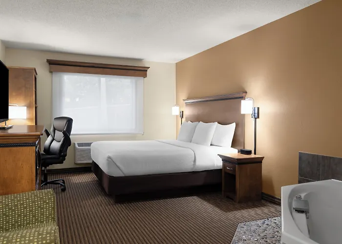 Country Inn Two Harbors