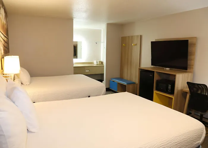Rayville Motels
