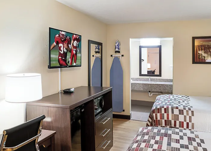 Red Roof Inn Indianapolis East