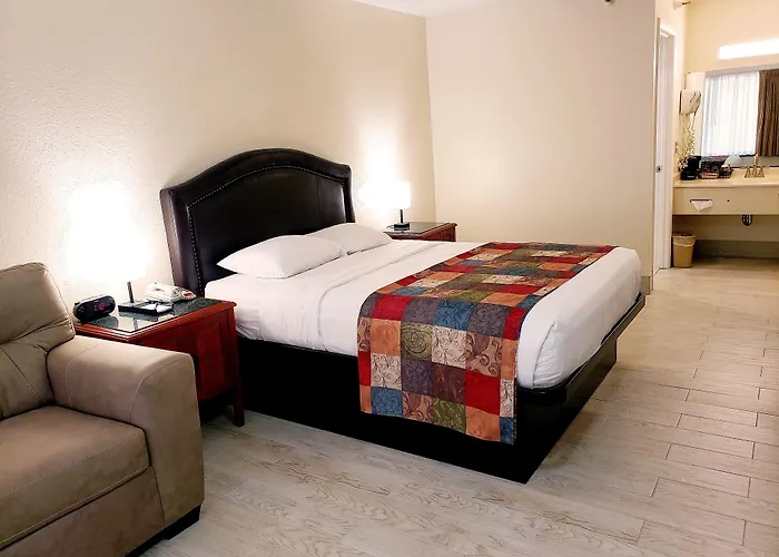 Simple Rewards Inn