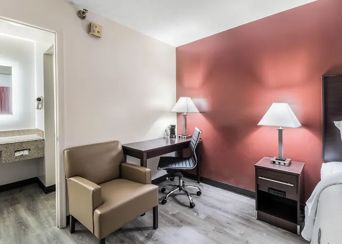 Red Roof Inn Cadiz