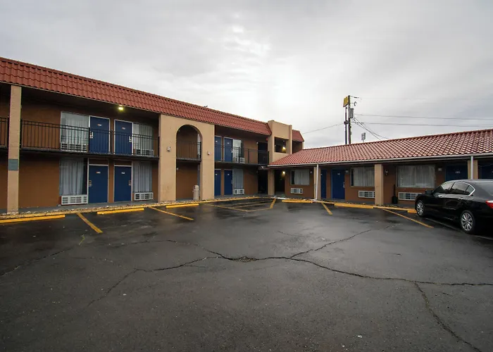 Economy Inn