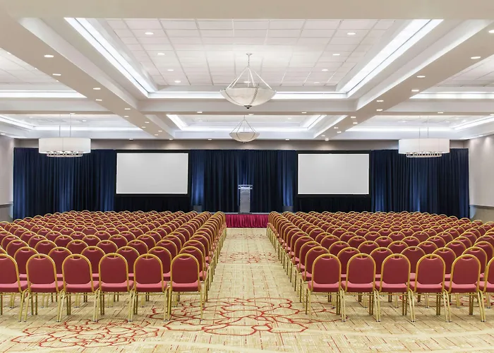 Doubletree By Hilton Hotel Newark Airport