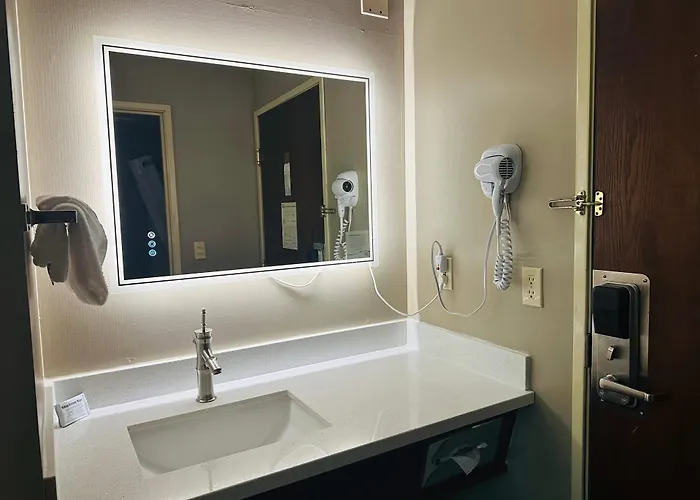 Days Inn By Wyndham Seatac Airport