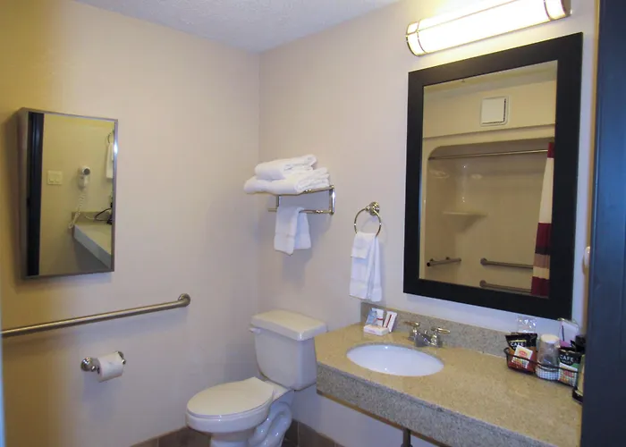 Fargo Motels
