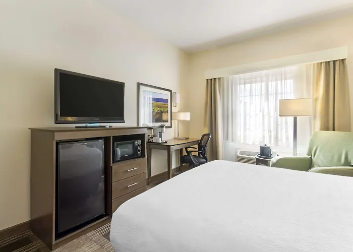 Best Western Plus The Inn At Horse Heaven