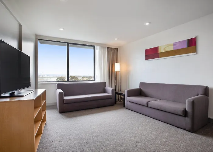 Holiday Inn Melbourne Airport By Ihg