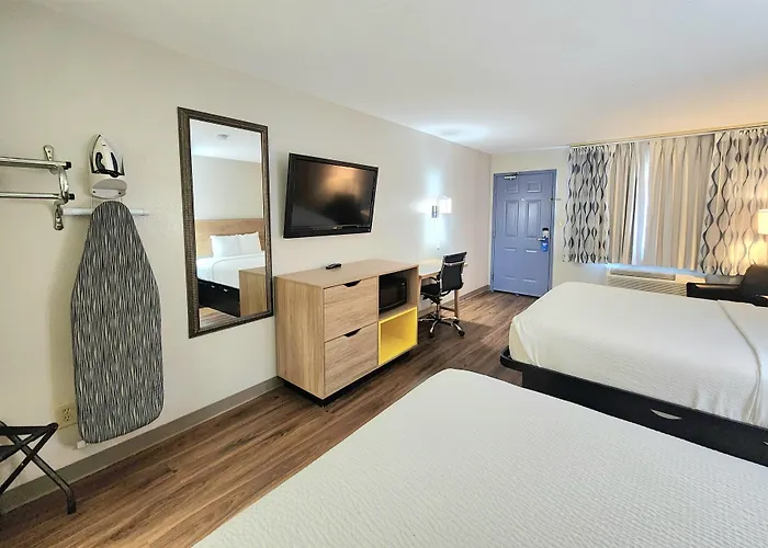 Days Inn By Wyndham Portland/Corpus Christi