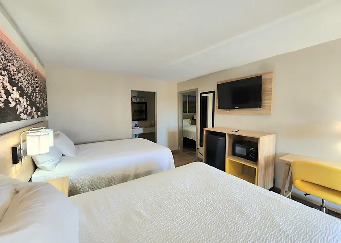 Days Inn By Wyndham Mcallen
