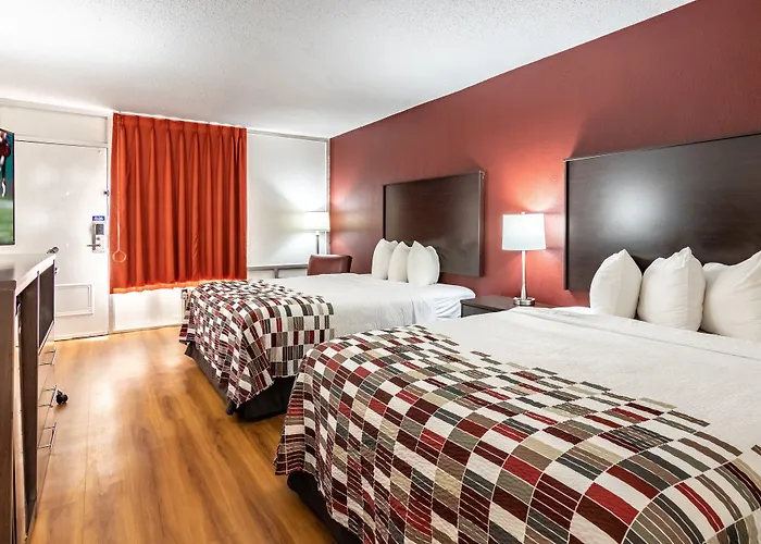 Red Roof Inn Forsyth