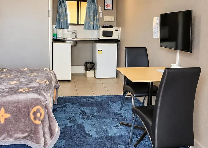 All Seasons Country Lodge