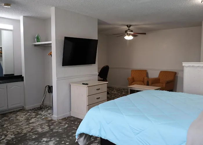 Garden Cove Hotel Suites
