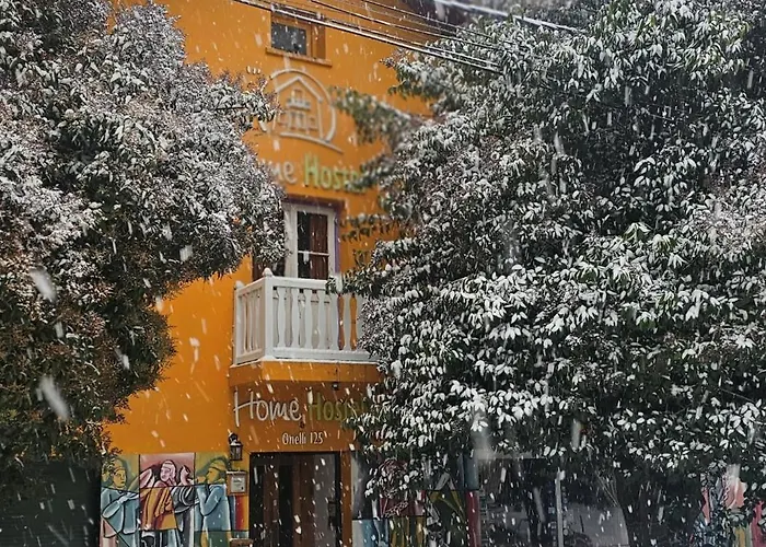Hopa-Home Patagonia Hostel