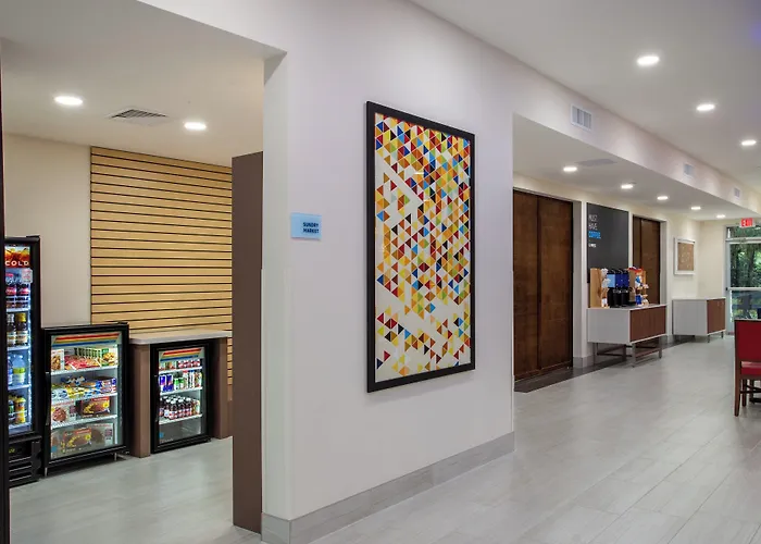 Holiday Inn Express & Suites - Deland South By Ihg