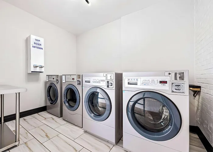 Surestay By Best Western Huntsville University Area