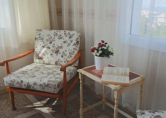 Tunc Hotel