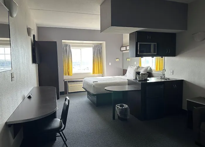 Microtel Inn & Suites By Wyndham Quincy Downtown - River Area
