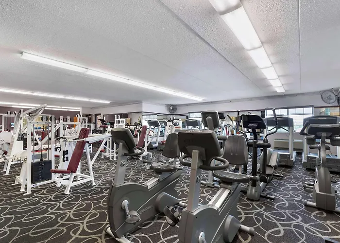 Best Western Plus Longbranch Hotel & Convention Center