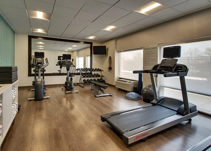 Holiday Inn Express Baltimore BWI Airport West By Ihg
