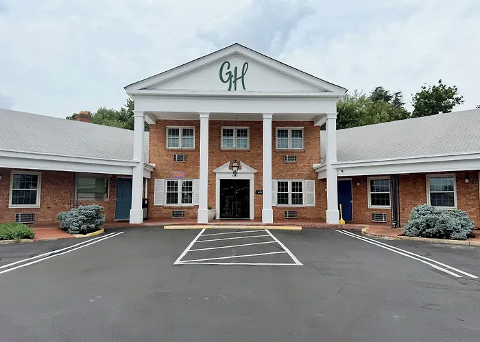 Governor House Inn Arlington/Falls Church