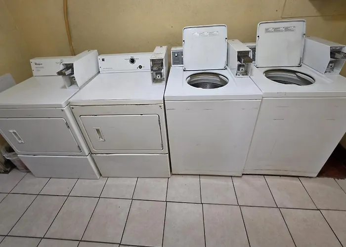 Economy Inn