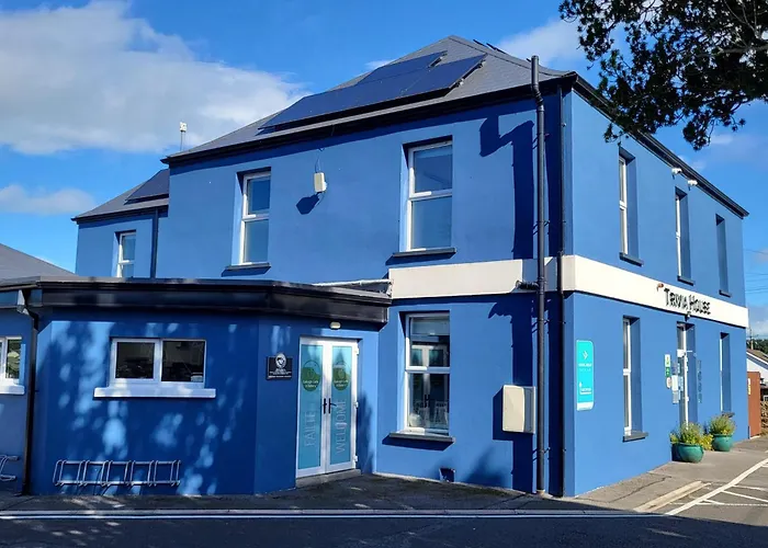 Trivia House