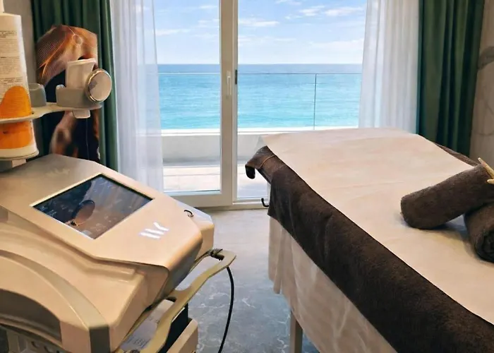 Mirage Beach Spa Hotel