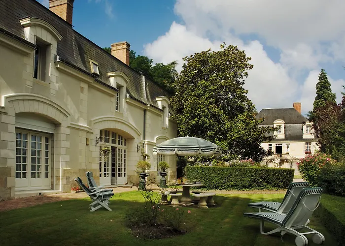 Chateau De Beaulieu Et Magnolia Spa, The Originals Relais