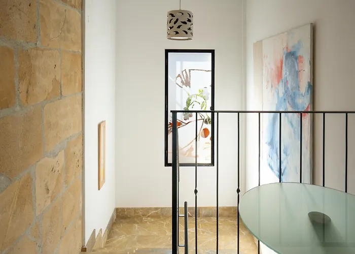 L'Host Boutique Rooms