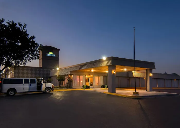 Days Inn By Wyndham Hillsboro Tx