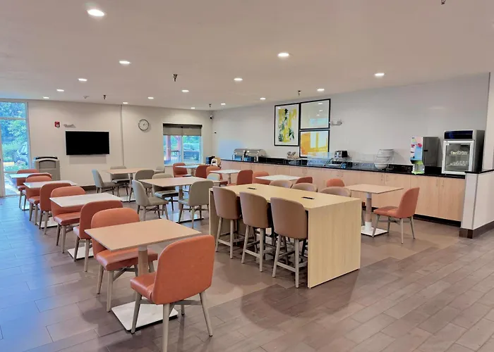 Comfort Suites Coralville I-80