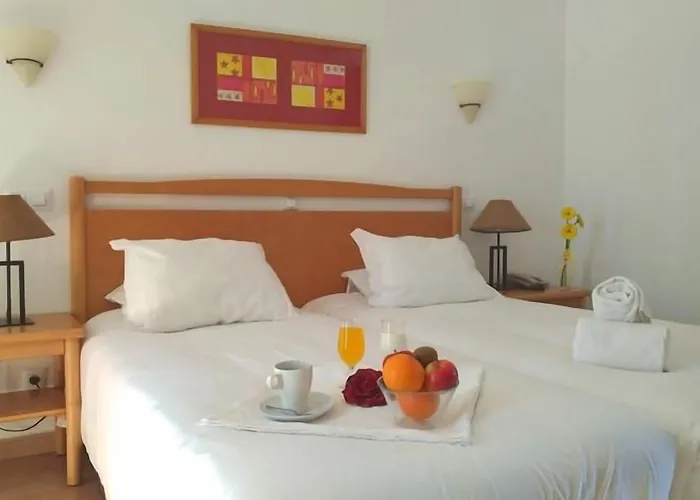 Luz Bay Hotel
