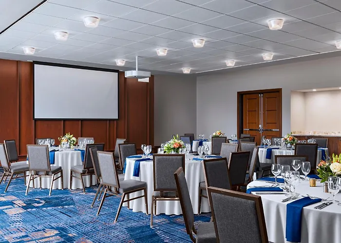 At&T Hotel & Conference Center