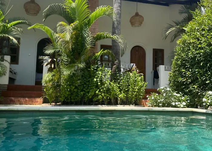 White Coconut Resort
