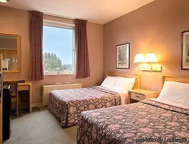 Elkins Inn And Suites