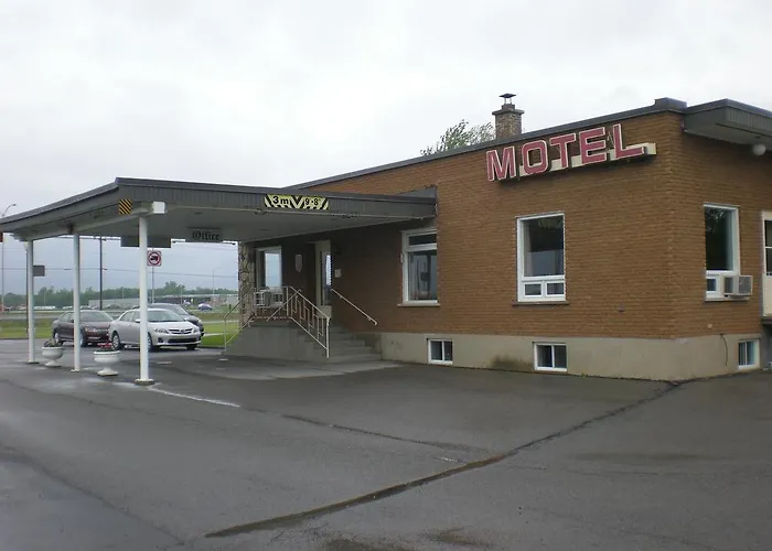 Vaudreuil-Dorion Motels