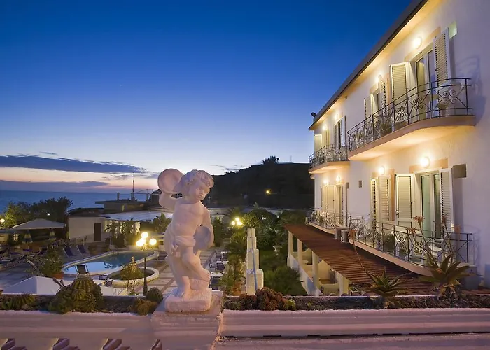 Hotel Riva Del Sole