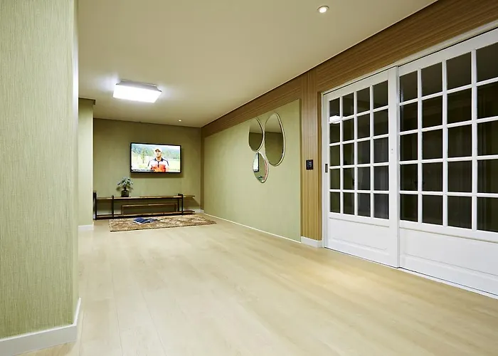 Hotel Namoo Cheong-Ju