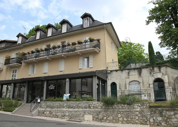 Hotel De La Grotte