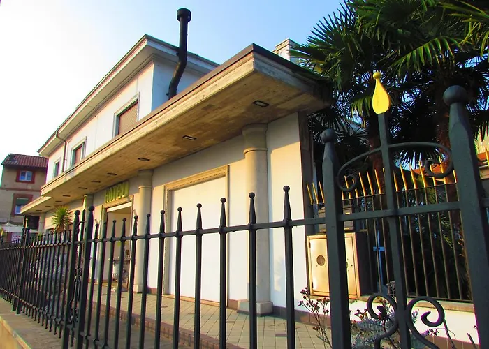 Hotel Emily Fiera