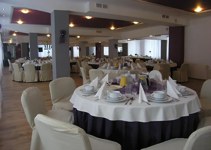Hotel Akor
