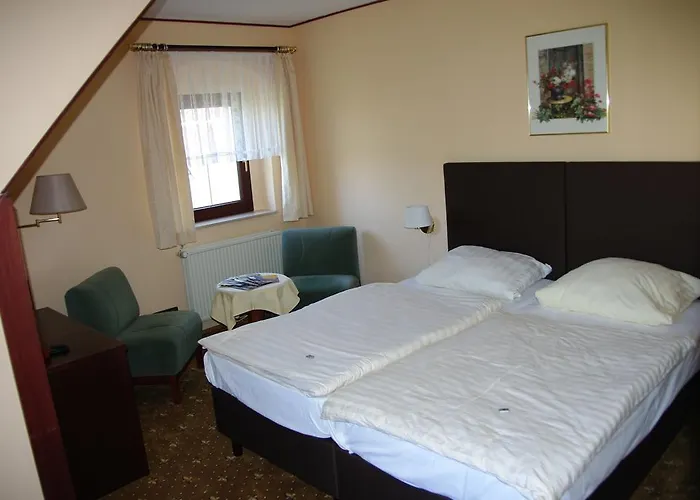 Landhotel Goldener Löwe mit Pension Am Taurastein