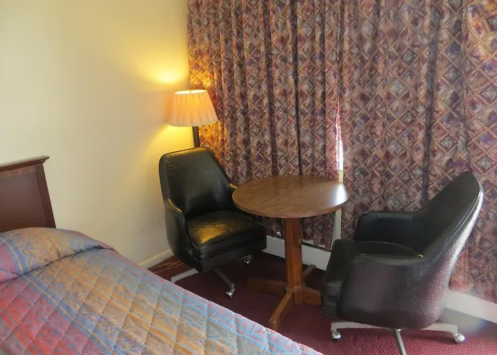 Traveler'S Lodge