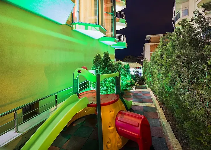 Jbh Hotel