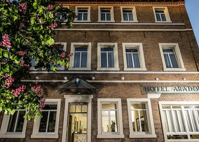 Hotel Arador