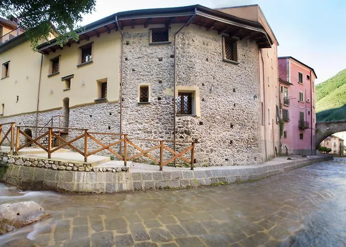 Dimora Storica Hotel Maccarunera