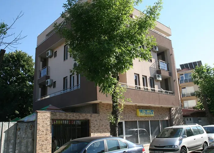 Ivatea Family Hotel